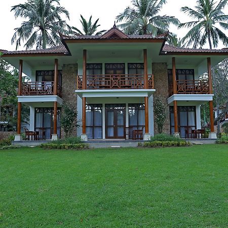 Mangsit Suites By Holiday Resort Lombok Exterior foto