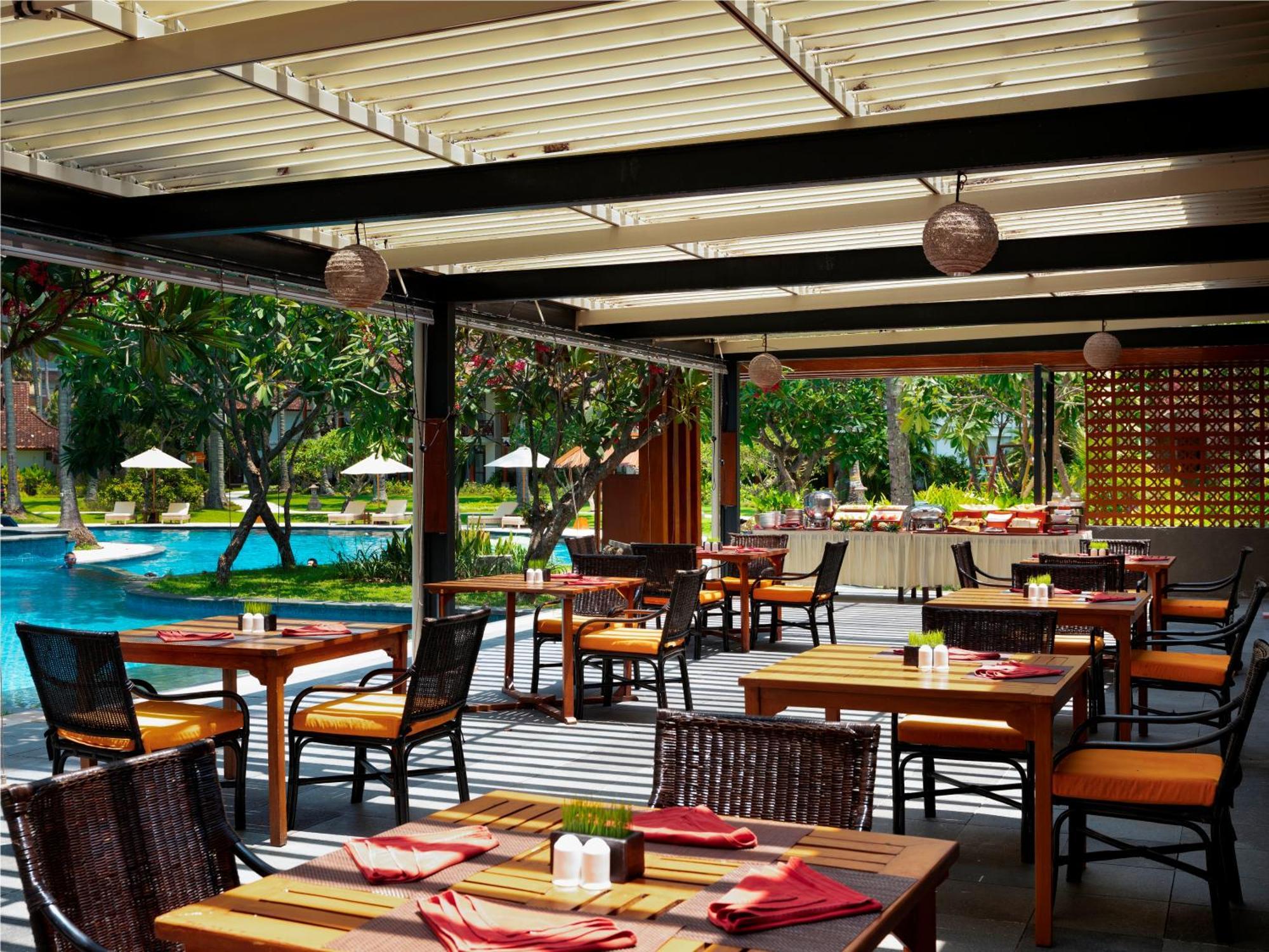 Mangsit Suites By Holiday Resort Lombok Exterior foto